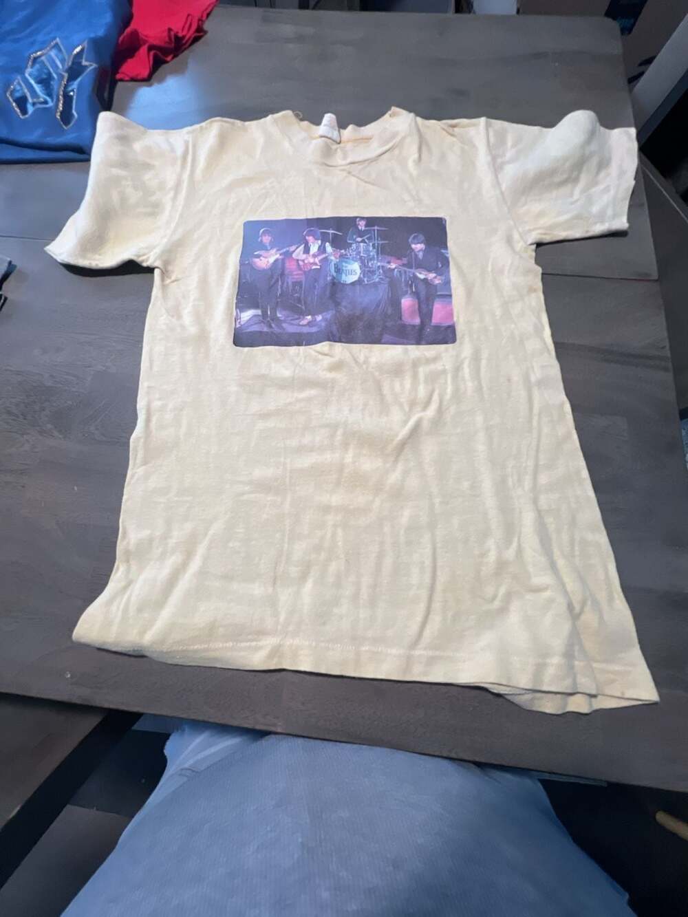 Gulf Coast Sportswear The Beatles T Shirt Size M Yellow Vintage Concert Photo -